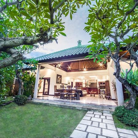 Villa Frangipani Санур Екстер'єр фото