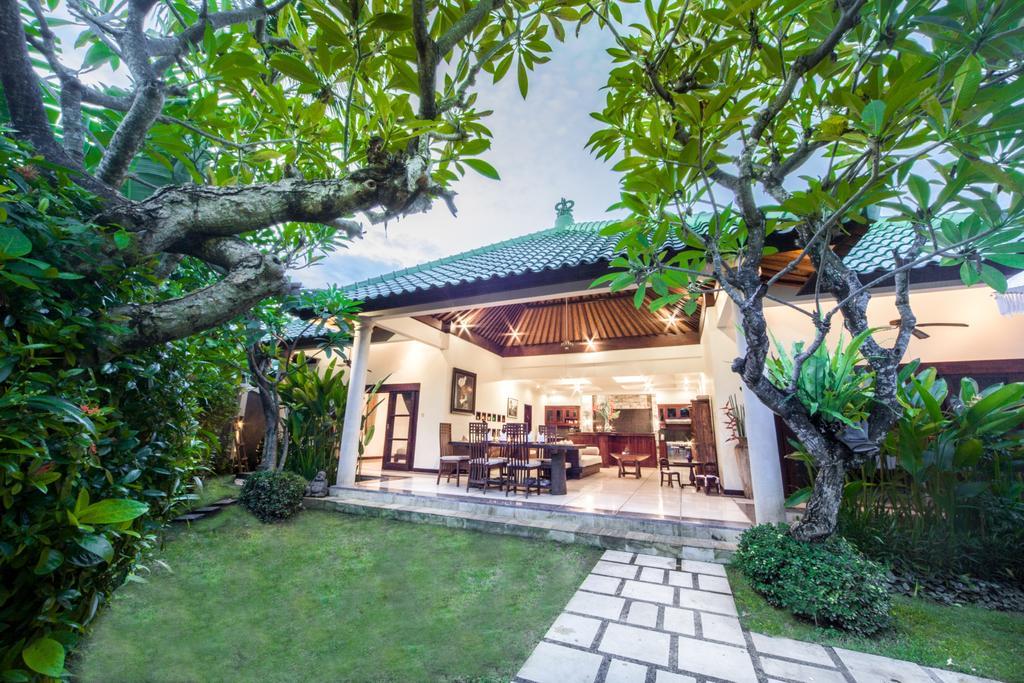 Villa Frangipani Санур Екстер'єр фото